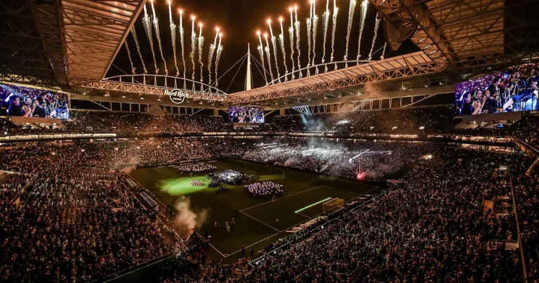 How to Get to Hard Rock Stadium for the World Cup 2026 (and Why Miami Fans Missed the First Half)